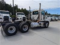 2022 Mack AN64T