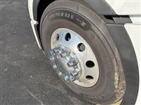 2025 Volvo VNL64T860