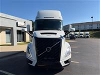 2025 Volvo VNL64T860