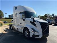 2025 Volvo VNL64T860