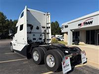 2025 Volvo VNL64T860
