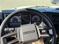 2025 Mack MD6 42R