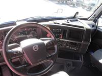 2022 Volvo VNL860