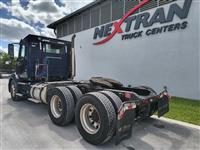 2018 Volvo VNL64T300