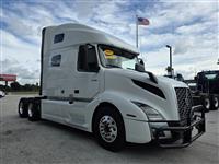 2021 Volvo VNL64T760