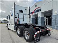 2021 Volvo VNL64T760