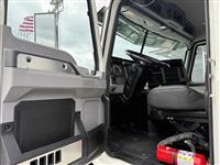 2024 Mack GR64F