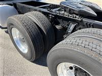 2026 Volvo VNR64T300