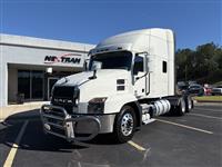 2022 Mack AN64T