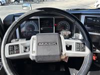 2022 Mack AN64T