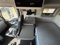 2026 Volvo VNL64T860