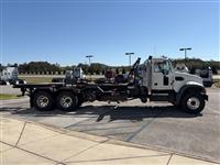 2025 Mack GR64F