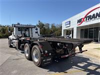 2025 Mack GR64F