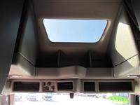 2024 Volvo VNL64T860