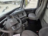 2019 Volvo VNL64T300