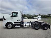 2019 Volvo VNL64T300