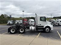 2019 Volvo VNR64T300