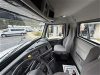 2019 Volvo VNR64T300