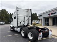 2020 Volvo VNL64T760