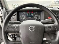 2020 Volvo VNL64T760