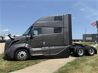 2026 Volvo NEW VNL860