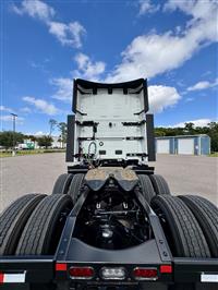 2026 Volvo VNL64T860