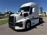 2022 Mack AN64T