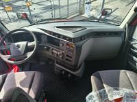 2026 Volvo VNL64T860