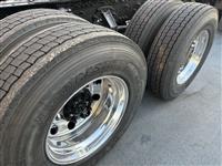 2026 Volvo VNL64T840