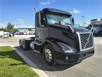 2020 Volvo VNR64T300