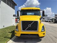 2020 Volvo VNR64T300