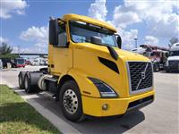 2020 Volvo VNR64T300
