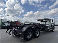 2024 Mack GR64BR
