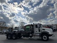 2024 Mack GR64BR
