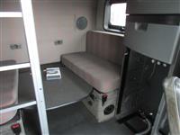 2021 Volvo VNL64T860