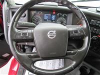 2021 Volvo VNL64T860