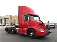 2021 Volvo VNR64T300