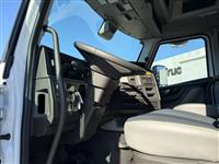 2026 Volvo VNL64T860