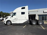 2026 Volvo VNL64T860