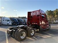 2026 Volvo VNL64T840