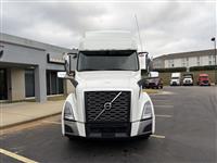 2022 Volvo VNL64T760