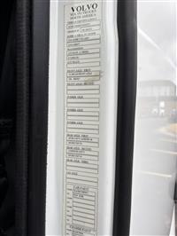 2022 Volvo VNL64T760