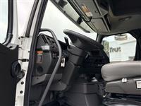 2022 Volvo VNL64T760