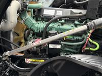 2022 Volvo VNL64T760