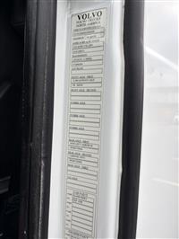 2022 Volvo VNL64T760