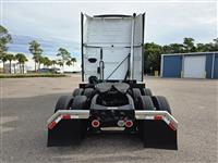 2023 Volvo VNL64T860