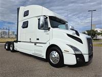 2023 Volvo VNL64T860