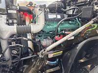 2023 Volvo VNL64T860