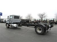 2023 Mack MD742