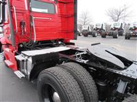 2021 Volvo VNR64T300